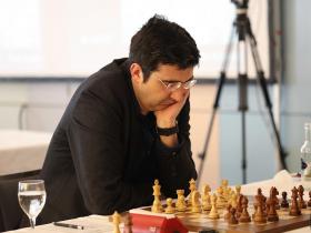 Kramnik in his typical thinking pose